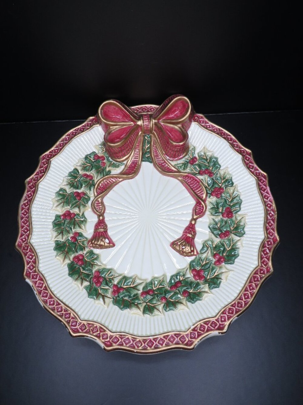 Fitz and Floyd Holiday Plate